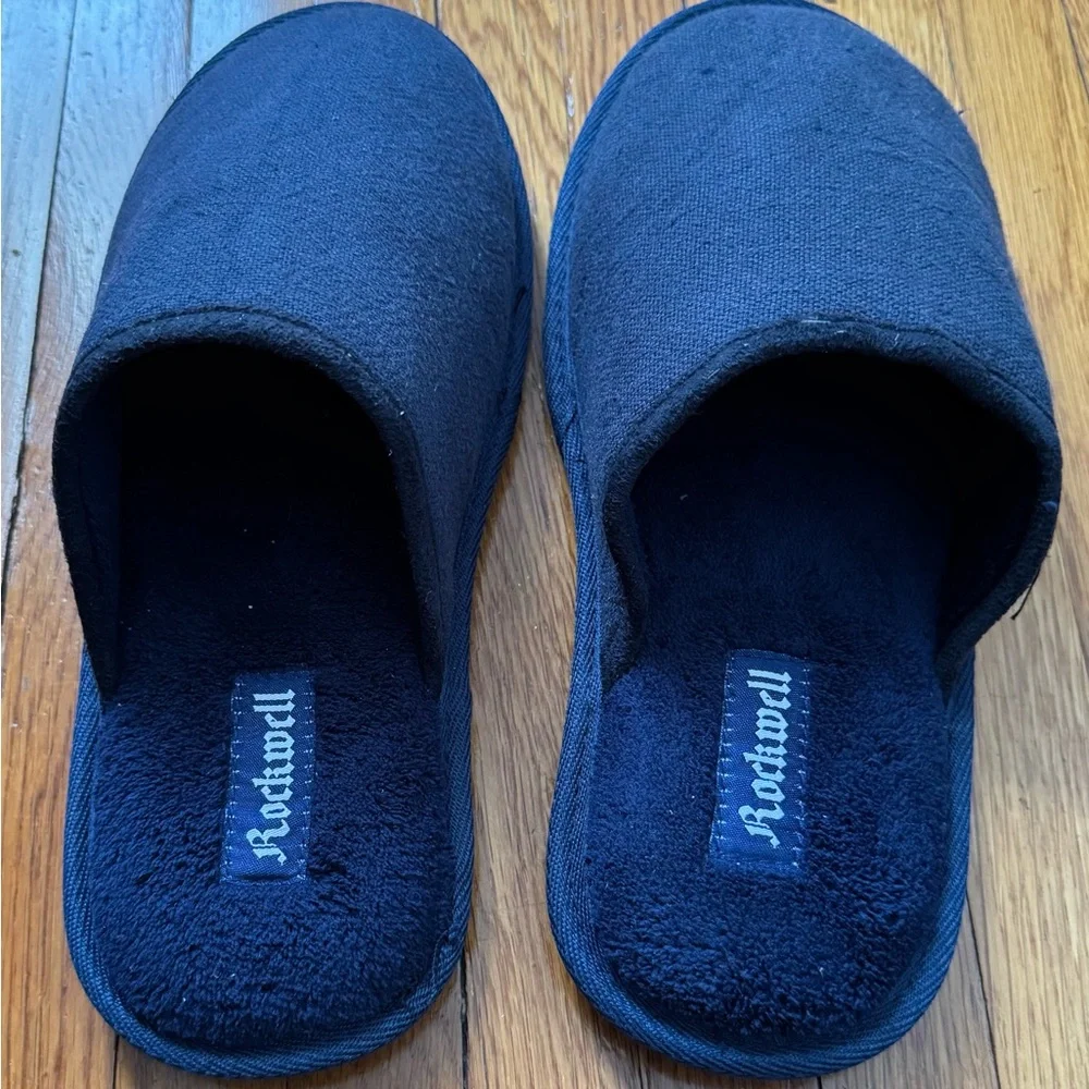 NWT Rockwell Men's Navy blue memory foam insole Slippers, size L 11-12 comfy